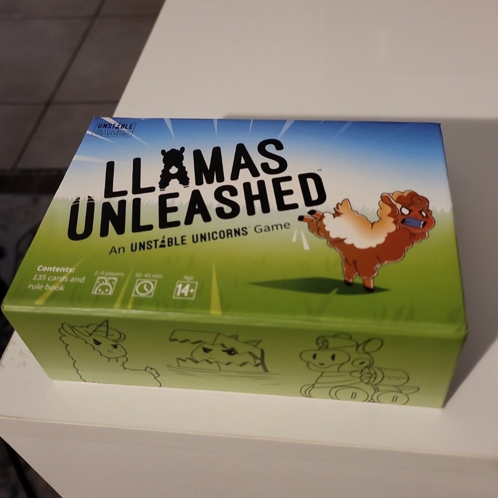 Llamas Unleashed Card Game